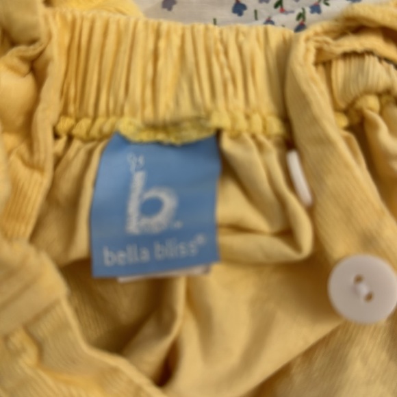 Bella Bliss beautiful corduroy light yellow pinafore with ruffle details size 8 - Picture 6 of 6